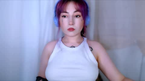 Snapshot of ediefris chatting on May 7, 2026, 7:52 pm fickle demon made of clumps of matter online show from May 7, 2026, 7:52 pm