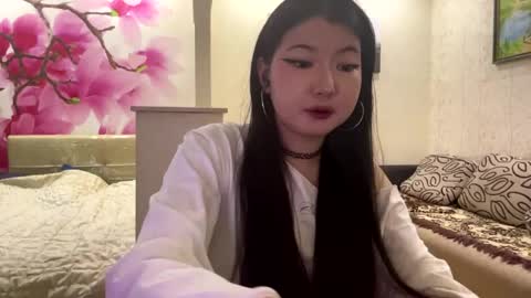 Eri online show from April 18, 2026, 4:22 pm