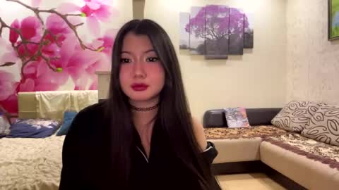 Eri online show from April 22, 2026, 11:17 pm