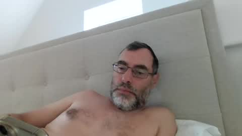 Snapshot of edinandy77 chatting on July 9, 2026, 8:40 am edinandy77 online show from July 9, 2026, 8:40 am