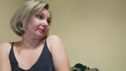 edithmanning online show from February 3, 2025, 7:21 pm