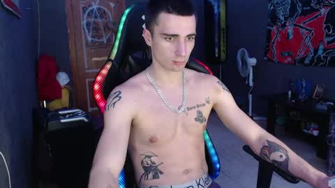 Eduar online show from December 20, 2024, 4:36 pm