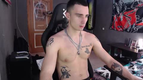 Eduar online show from September 29, 2025, 9:58 am