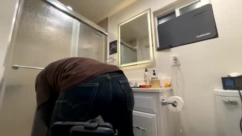 edvmendez1766 online show from February 24, 2026, 3:26 am