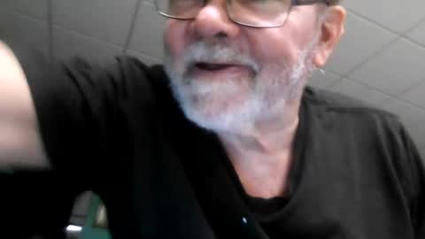 Eddie online show from July 21, 2026, 4:37 am