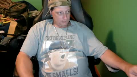 Snapshot of edwardaims_2please chatting on July 5, 2026, 6:26 pm edwardaims_2please online show from July 5, 2026, 6:26 pm