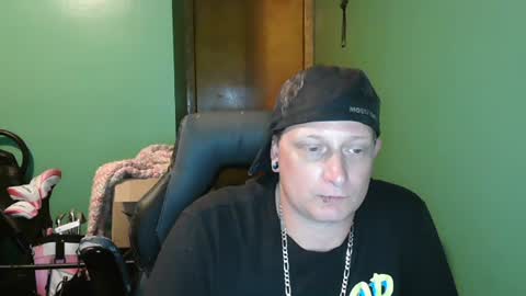 Snapshot of edwardaims_2please chatting on July 14, 2026, 3:00 am edwardaims_2please online show from July 14, 2026, 3:00 am