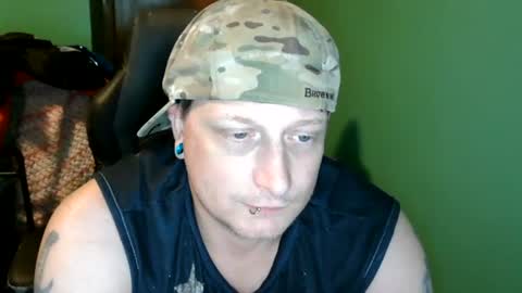 Snapshot of edwardaims_2please chatting on July 24, 2026, 2:09 am edwardaims_2please online show from July 24, 2026, 2:09 am