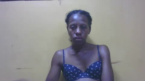edwige770943 online show from April 18, 2026, 7:58 pm