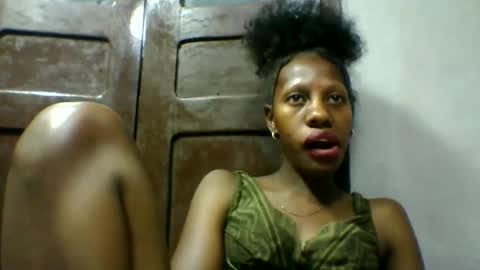 edwige770943 online show from May 13, 2026, 5:32 pm