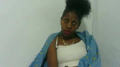 Snapshot of edwige770943 chatting on June 10, 2026, 4:56 am edwige770943 online show from June 10, 2026, 4:56 am