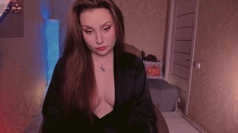 eesmaaarr online show from October 20, 2025, 10:10 pm