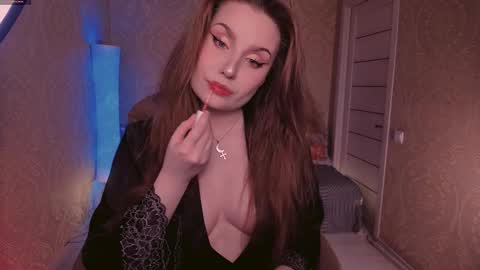 eesmaaarr online show from October 30, 2025, 11:05 pm