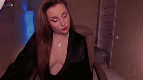 eesmaaarr online show from December 19, 2025, 11:45 pm