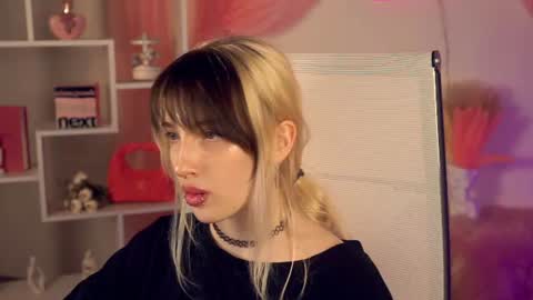 EVA NON NUDE online show from July 10, 2026, 5:37 pm