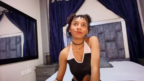 Effie online show from March 7, 2025, 9:06 pm