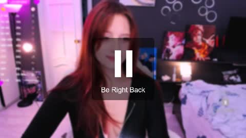 Snapshot of effie_lee chatting on June 14, 2026, 2:24 am Effie online show from June 14, 2026, 2:24 am