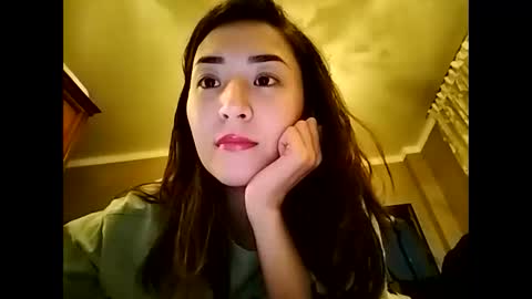 Effy online show from February 13, 2025, 2:09 pm