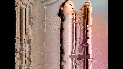 Effy online show from March 8, 2025, 9:39 am