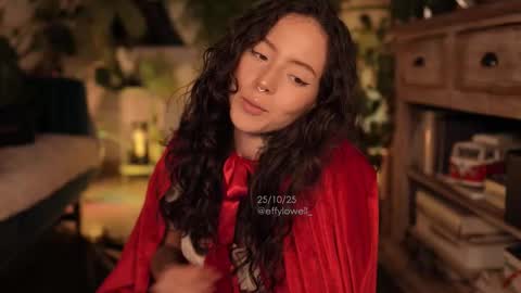 Effy online show from October 26, 2025, 1:55 am