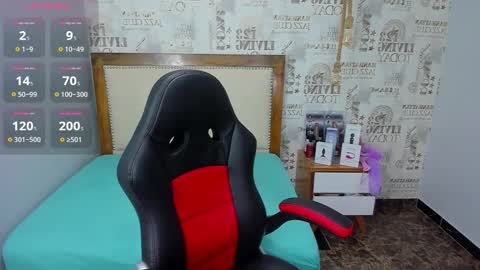  E F F Y  online show from October 24, 2025, 8:05 pm