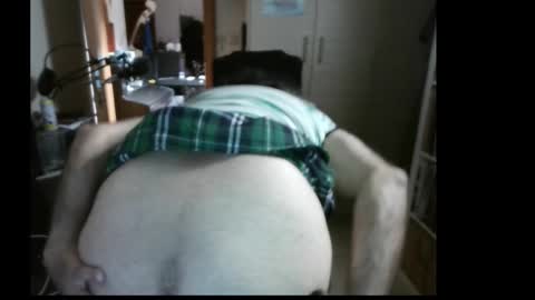 efi_crossou online show from September 15, 2025, 12:32 am