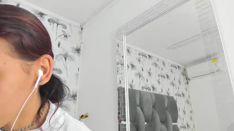 Valery online show from October 22, 2025, 1:33 pm