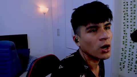 eiden_allenx1 online show from January 27, 2025, 3:07 pm