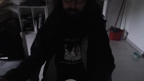 Snapshot of eighthundredeightyeight chatting on May 6, 2026, 7:02 am eighthundredeightyeight online show from May 6, 2026, 7:02 am