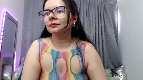 Snapshot of eileenqueen23 chatting on June 26, 2026, 7:51 pm Eileen online show from June 26, 2026, 7:51 pm