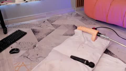 Eilin online show from December 30, 2024, 3:35 pm