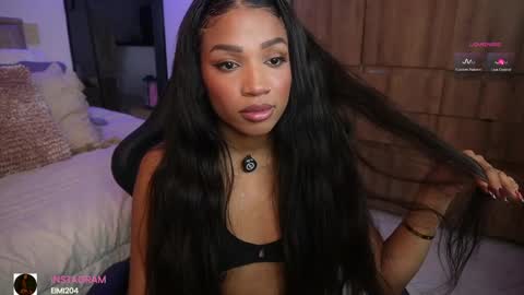 eimi   online show from April 5, 2026, 9:01 pm