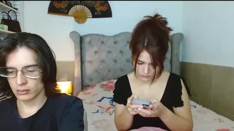 eimy_andres online show from April 1, 2026, 3:40 am