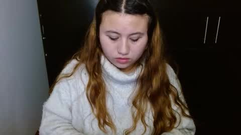 Snapshot of eimy_collin chatting on December 6, 2024, 10:38 am EIMY MODEL INDEPENDENT online show from December 6, 2024, 10:38 am