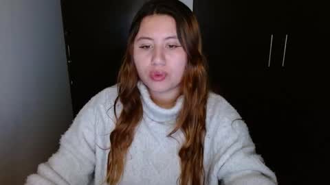 Snapshot of eimy_collin chatting on December 18, 2024, 2:32 am EIMY MODEL INDEPENDENT online show from December 18, 2024, 2:32 am