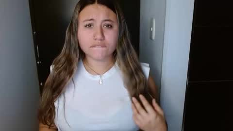 Snapshot of eimy_collin chatting on November 11, 2025, 7:08 am EIMY MODEL INDEPENDENT online show from November 11, 2025, 7:08 am