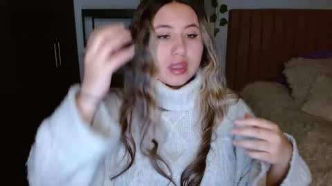 Snapshot of eimy_collin chatting on December 4, 2025, 5:39 am EIMY MODEL INDEPENDENT online show from December 4, 2025, 5:39 am