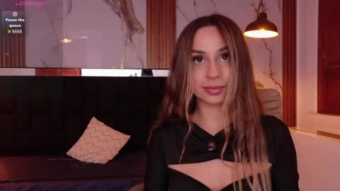 Eimy rose online show from May 19, 2026, 2:34 pm