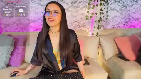 eimy_rosse18 online show from October 25, 2025, 12:56 pm