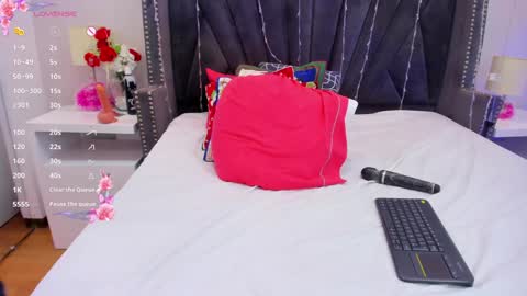 Eymmy online show from January 5, 2025, 7:49 am