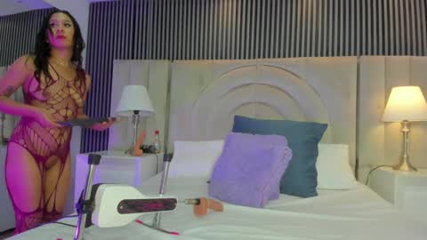 Eymmy online show from January 25, 2025, 3:30 am