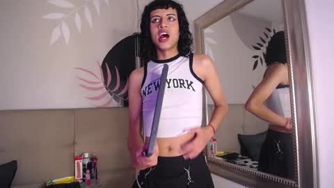 Eimyflorian online show from March 5, 2025, 11:49 am