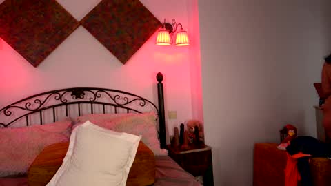 Elena online show from February 17, 2025, 12:16 pm