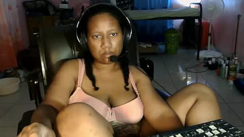 Eirondra Valeen online show from March 4, 2026, 11:55 pm