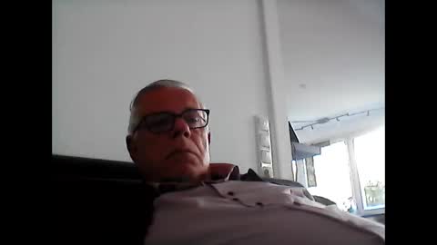 Snapshot of eisbaer1957 chatting on May 9, 2026, 10:31 am eisbaer1957 online show from May 9, 2026, 10:31 am