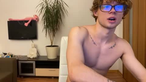 Eitan online show from January 24, 2025, 3:24 pm