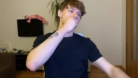 Eitan online show from February 5, 2025, 3:31 pm