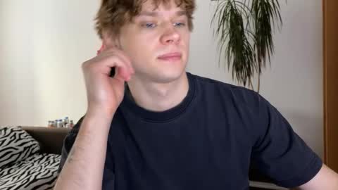 Eitan online show from February 25, 2025, 12:24 pm