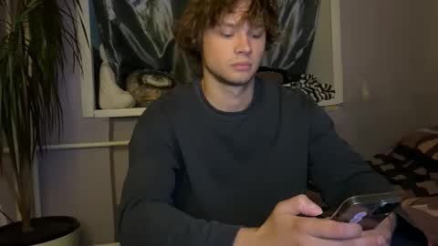 Eitan online show from September 10, 2025, 3:01 pm