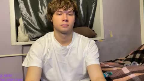 Eitan online show from November 24, 2025, 2:39 pm